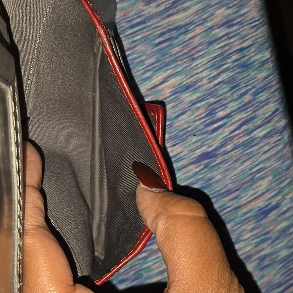 Fossil Women's Issue No. 1954 Vintage Leather Wristlet Red - Picture 10 of 15